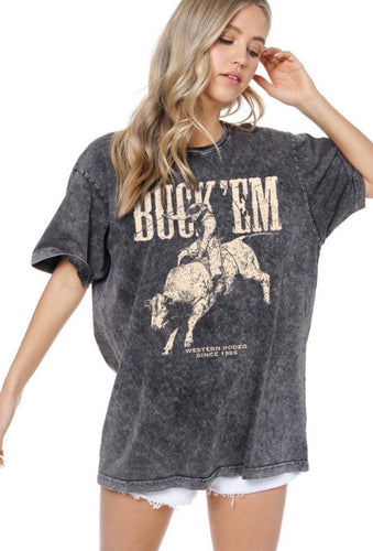 ‘BUCK EM’ Oversized boyfriend vintage black tee