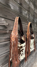 Load image into Gallery viewer, Boho Fringe *concealed carry* Cowhide Purse